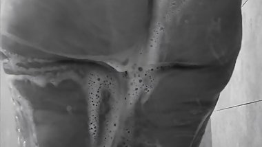 Watch my ass get soapy