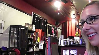 Wilder Lesbensex mit den Sextoys