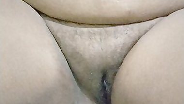 Hot tamil aunty rotating body after sex