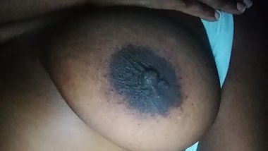 Thunder_Kat showcases her imperfections