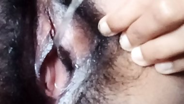 Indian Sexy Female Girl Musturbation Video 19