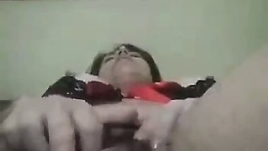 Me masturbo viendo follar a......