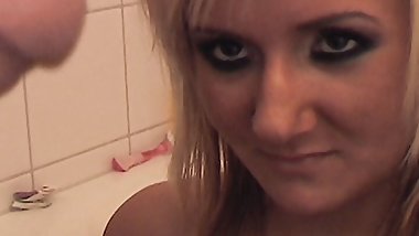 Super sexy blonde slut showing off her amazing body while masturbating