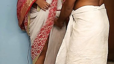 Devar fucked while helping desi Bhabhi to wear saree - uhh Ahh sound