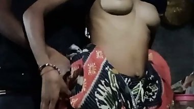 Bhabhi ne jab ghar par koi nhe tha tab ghar pe bulake khub land liya