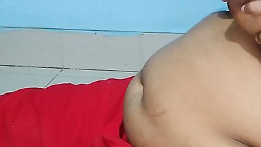 Having no one to fuck with, the helpless have sex alone