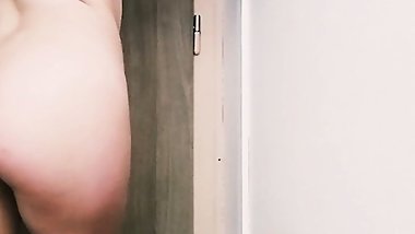 Girl Masturbate Solo (Big Ass)