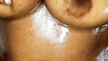 Pretty Oil up Boobs