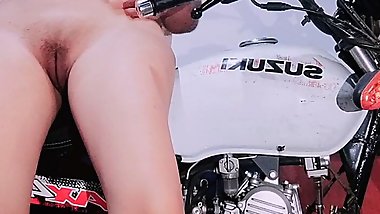 MORE WHAT A SLUT, MY NEW STEPMOM PROVOKS ME AND DOESN'T LET ME GO ON MY MOTORCYCLE