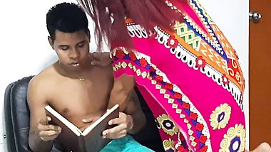 My stepmother likes to have my cock when dad is not there, she sucks my cock so yummy
