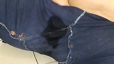 Widow Bhabhi releases sexual juices while masturbating
