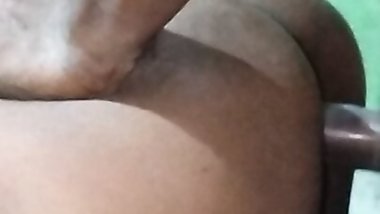 Indian girl Sex annty ki ghodi banake bhosdi choodi gand mari