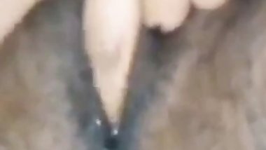 Desi bhabhi ki pussyy