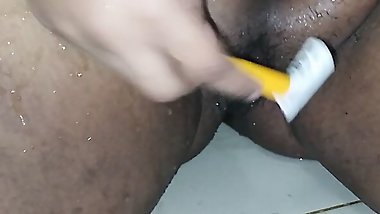 padose Bhabhi ne jananaang ke bal kate - hindi