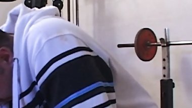 Blowjob in the gym!