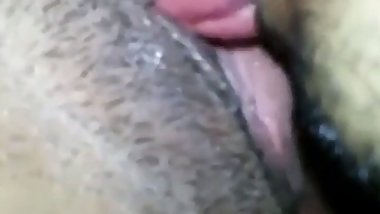 Devar ne bhabhi ki choot chaat chaat ke maza diya