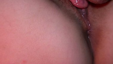 HOW RICH THAT SUCKS IT! My colleague eats my pussy after work