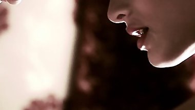 Erotischer Sex zweier verliebten bis zum Orgasmus