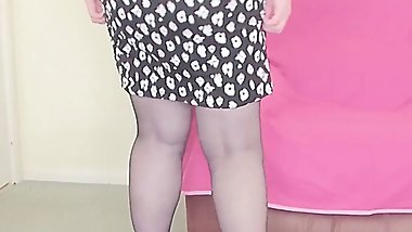 Sally's tight dress shows off her voluptuous curves