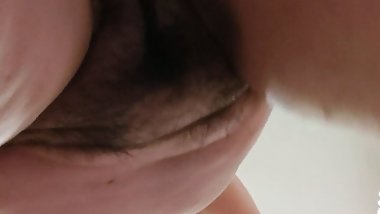 Mommy hairy pussy below in shower pov