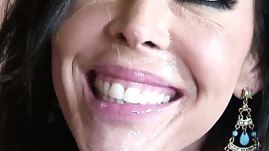 Tabitha Stevens gives a blowjob and fucks with Cheyne