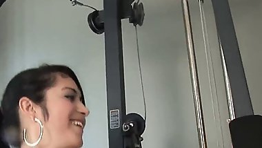 Ebony skin Andrea Kelly and Sidney Kohl sex in the gym