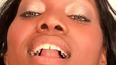 Naomi Banxxx fucks her black cock in her mouth and then in