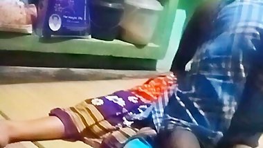 Desi priyanka village aunty