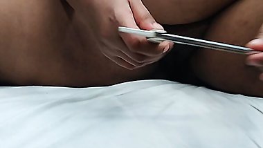 Bhabhi cut Pussy hair - Desi