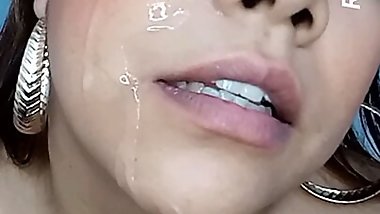 Sex with armpit, they fill Queen Venus's face with milk