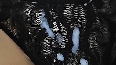 A quick cumshot on black panties