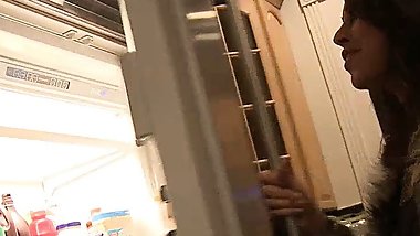 Britney Stevens allows two cocks to screw her ass open
