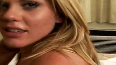 Bella Lynn gives a blowjob and fucks Sascha Koch