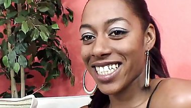 Ms Juicy is a busty ebony skin and has sex