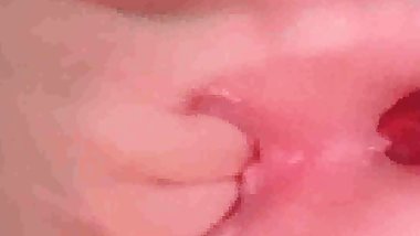 masturbating befoer shower