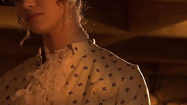 Sexy Brunette Natural Tits Girl Jezebelle Bond In A Corset