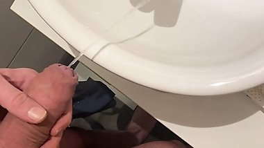 Fat cock pissing