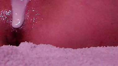 My lunch break im masturbating