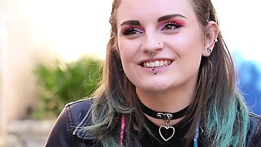 Skinny teen Trixy hard fucked in the ass