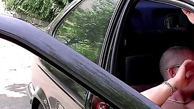 Wild amateur cougar fucked in a car
